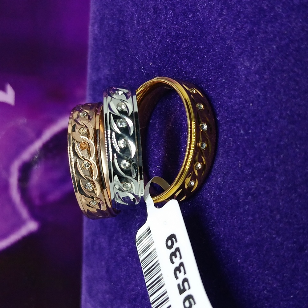 2495339-1.  Unisex-Austrian Crystal STS Rings-3 Ring Set